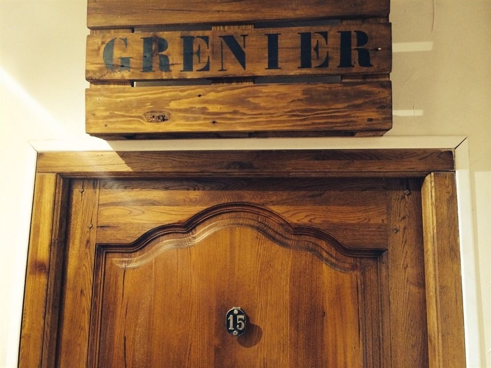Aux Logis De La Solre Bed & Breakfast Ferriere-la-Petite Luaran gambar